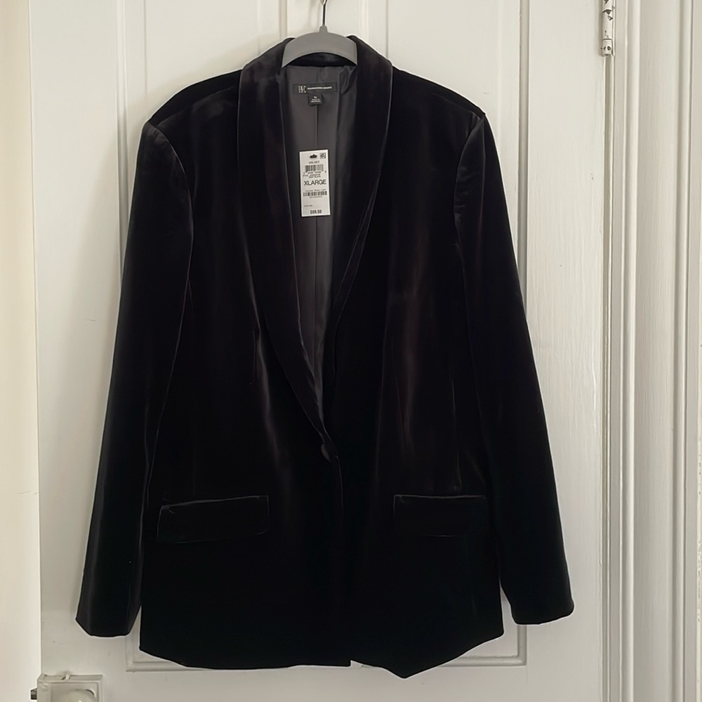 NWT black velvet INC blazer, size XL